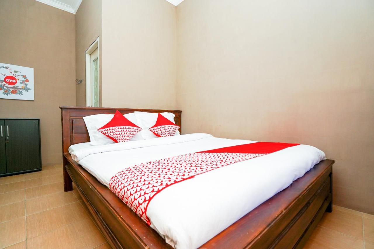 Oyo 1087 Homestay Potato House Bromo Exterior photo