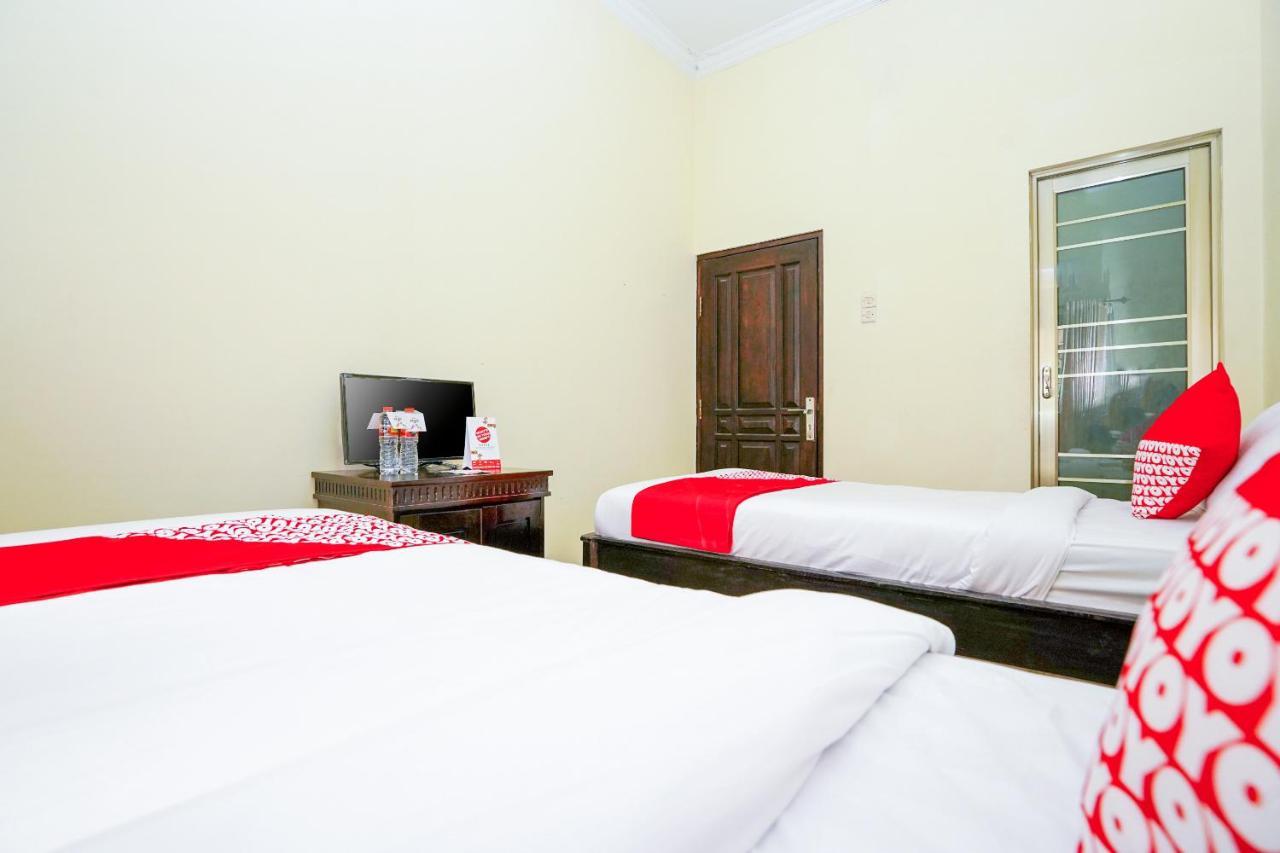 Oyo 1087 Homestay Potato House Bromo Exterior photo